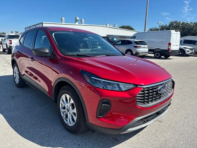 Used 2025 Red Ford Active image 3