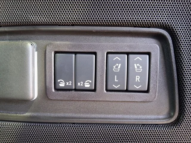 Used 2026 Silver Cadillac Platinum Sport image 7