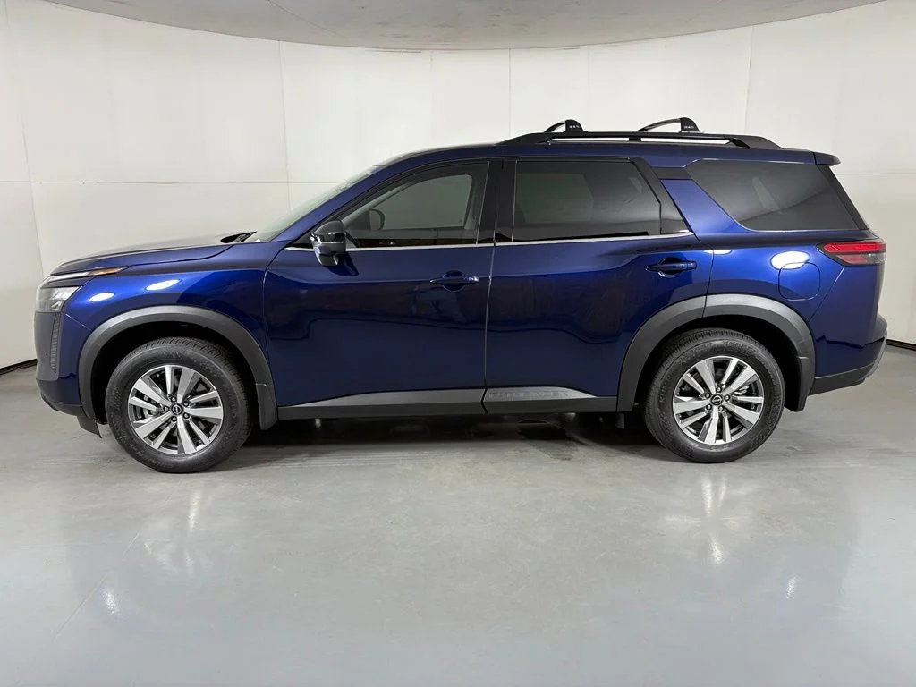 New 2026 Deep Ocean Blue Pearl Nissan SL image 5