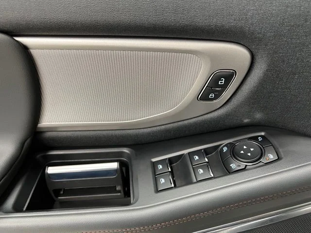 Used 2025 White Ford Active image 21