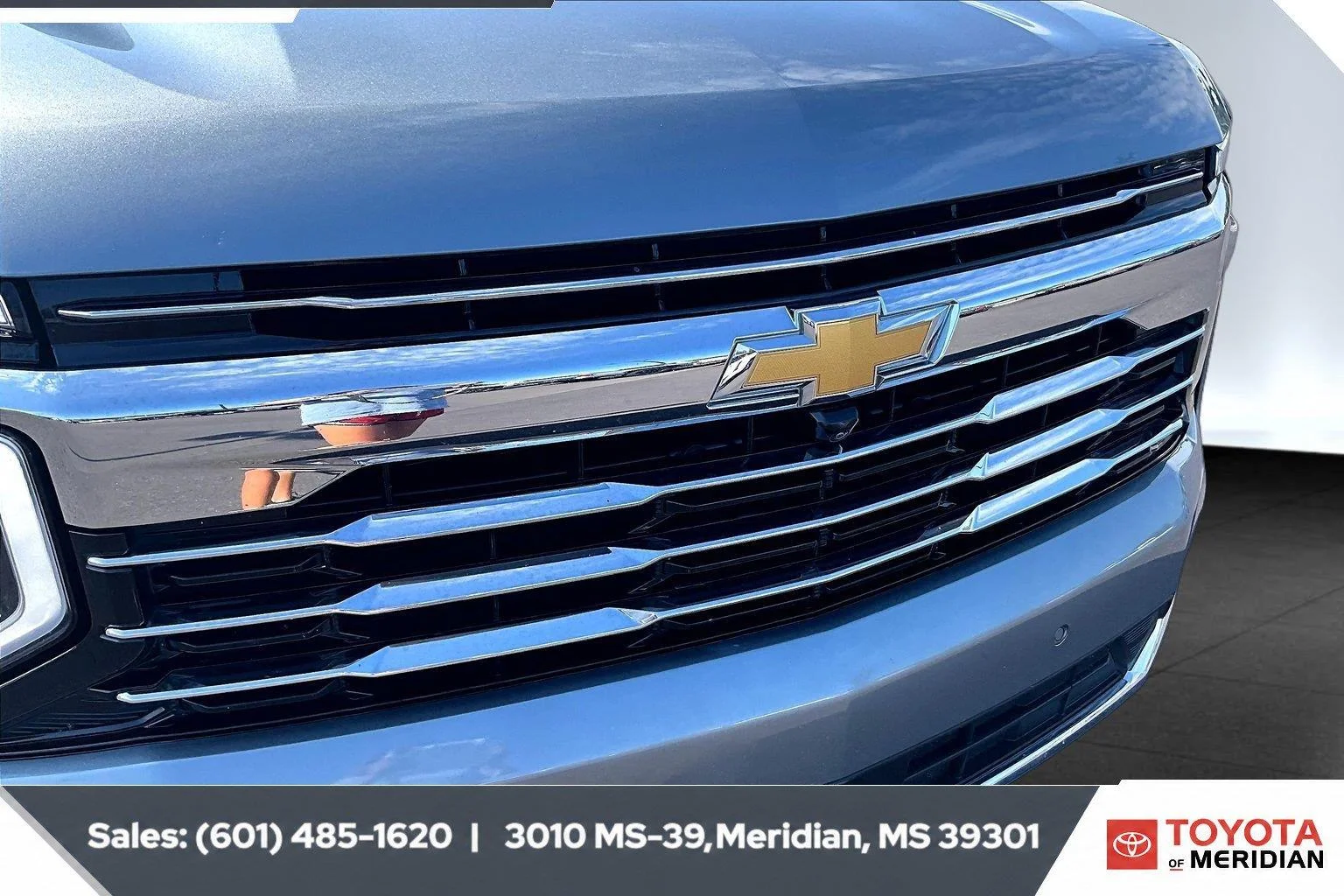 Used 2025 Sterling Gray Metallic Chevrolet LT image 22