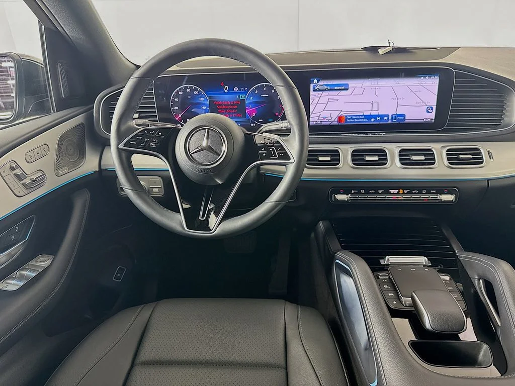 Used 2024 Black Mercedes-Benz GLE 450 image 27