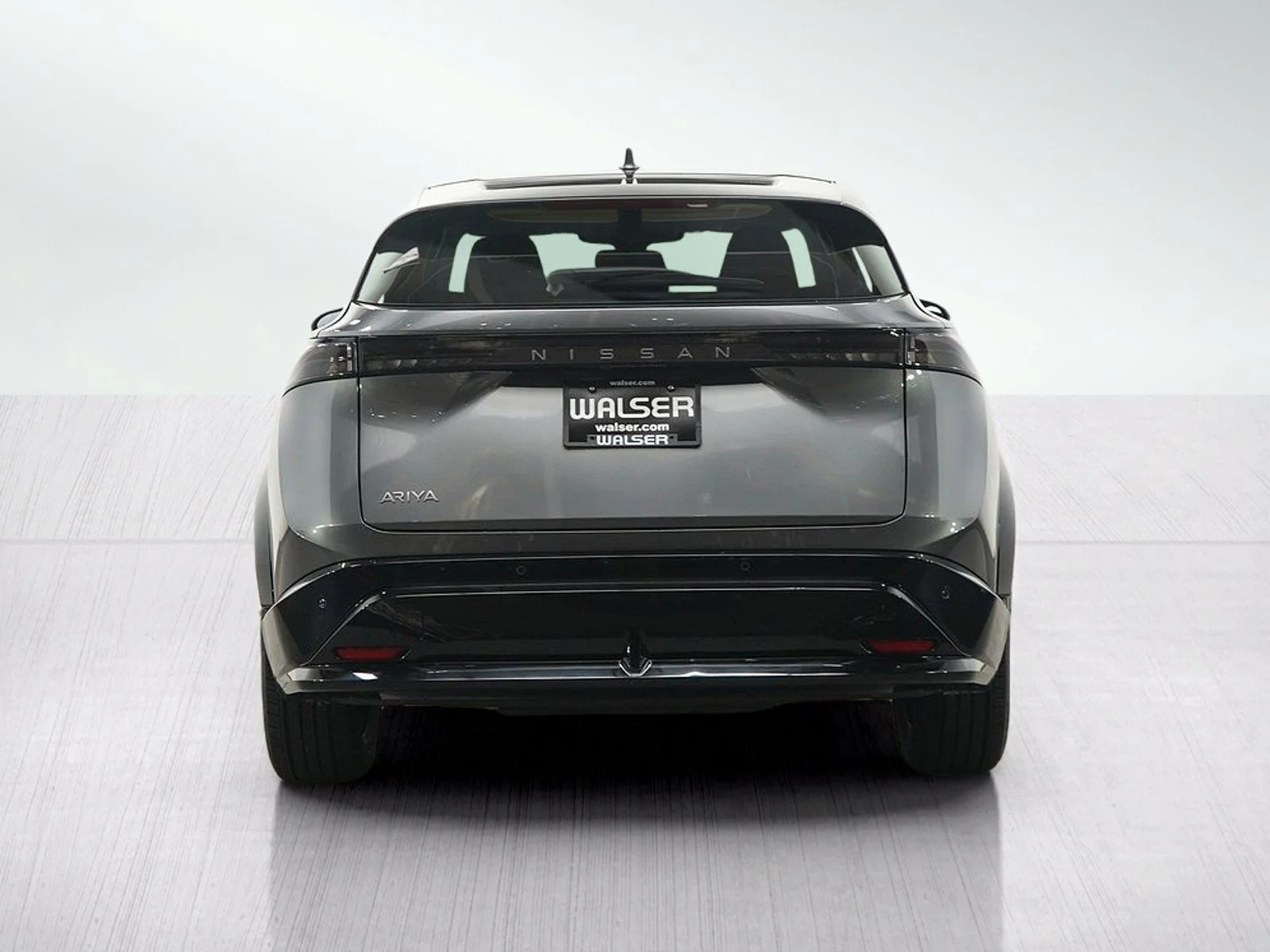Used 2025 Gun Metallic Nissan ENGAGE image 4