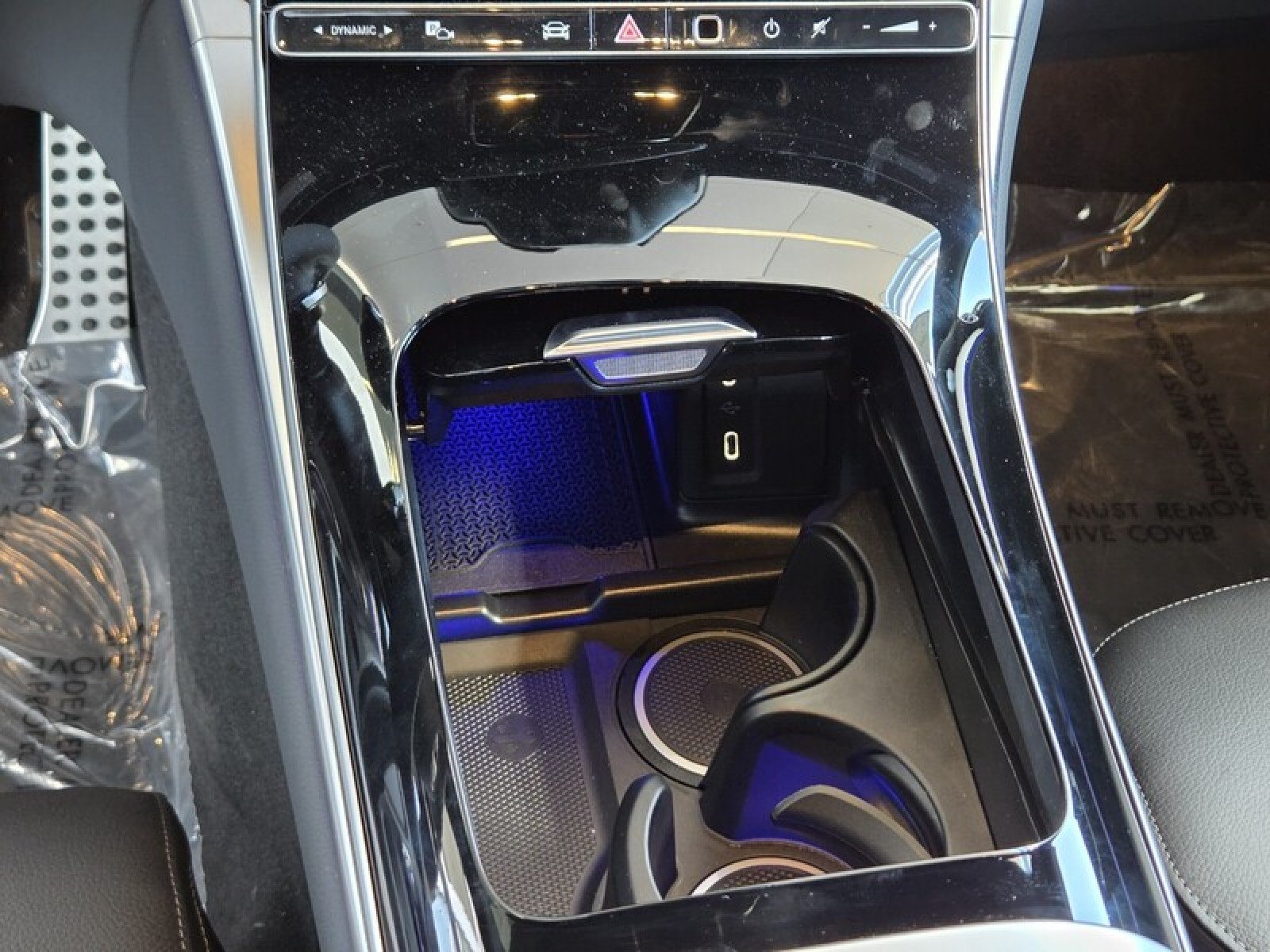 2025 Mercedes-Benz GLC Base - Photo 12