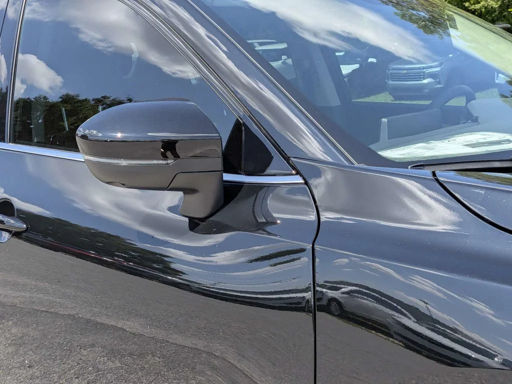 New 2026 Black Nissan Platinum image 9