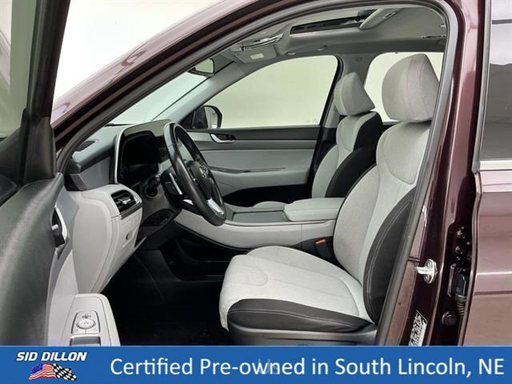 Used 2021 Sierra Burgundy Hyundai SEL image 17