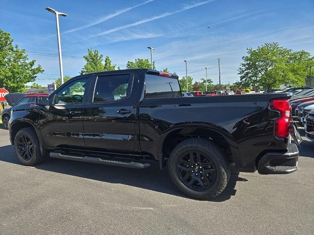 Used 2024 Black Chevrolet RST image 4