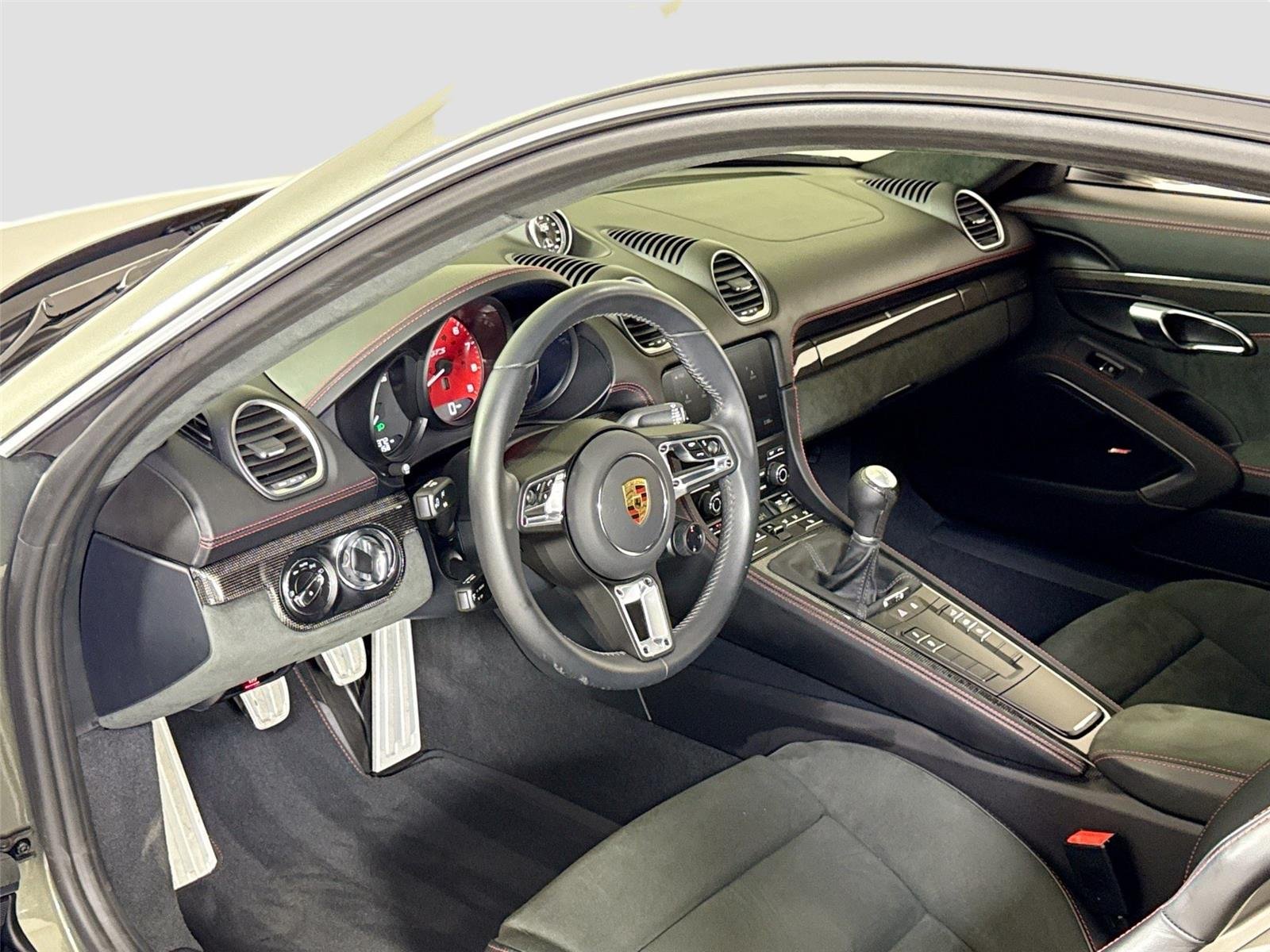 Used 2024 Aventurine Green Metallic Porsche GTS 4.0 | 18 way Seats | PDLS Lights | Premium Pkg image 13