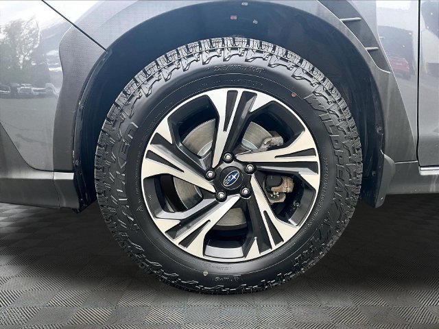Used 2024 Gray Subaru Premium image 9