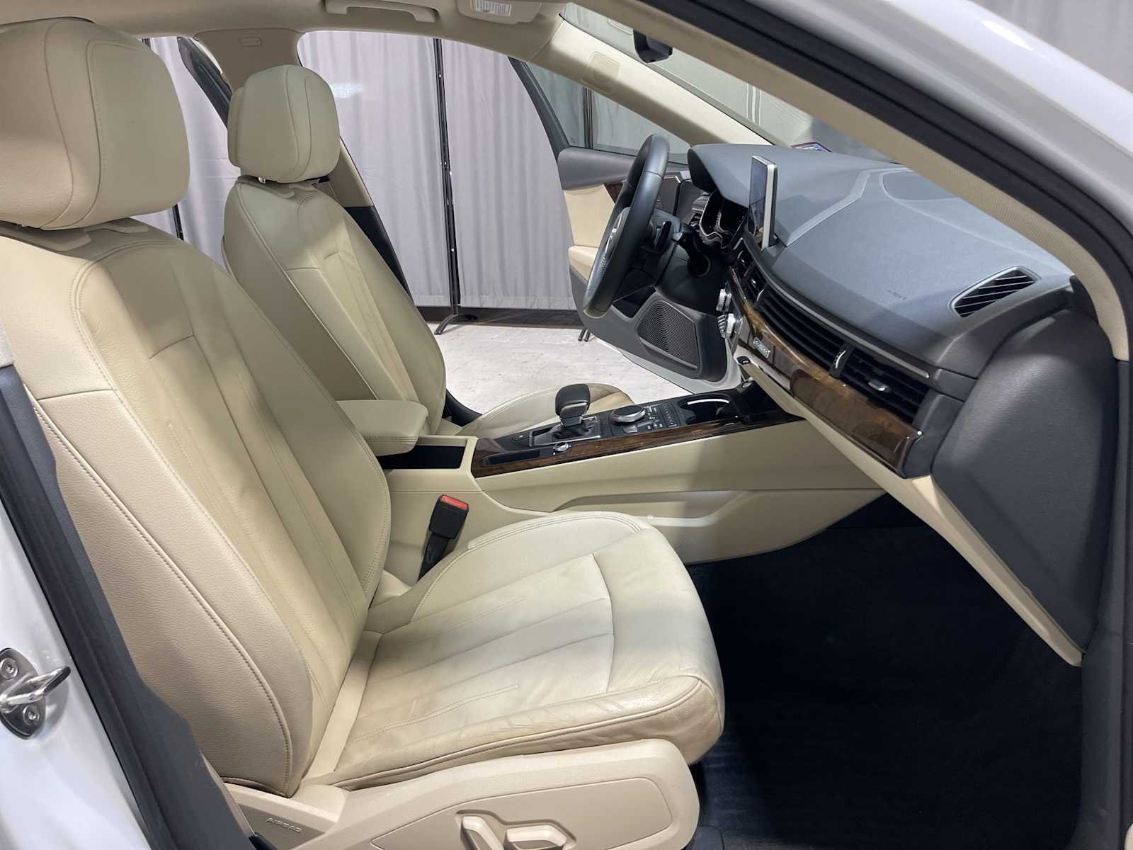 Used 2018 White Audi Tech Premium Plus image 14
