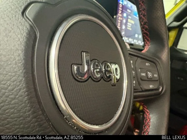 Used 2024  Jeep Rubicon 392 image 28