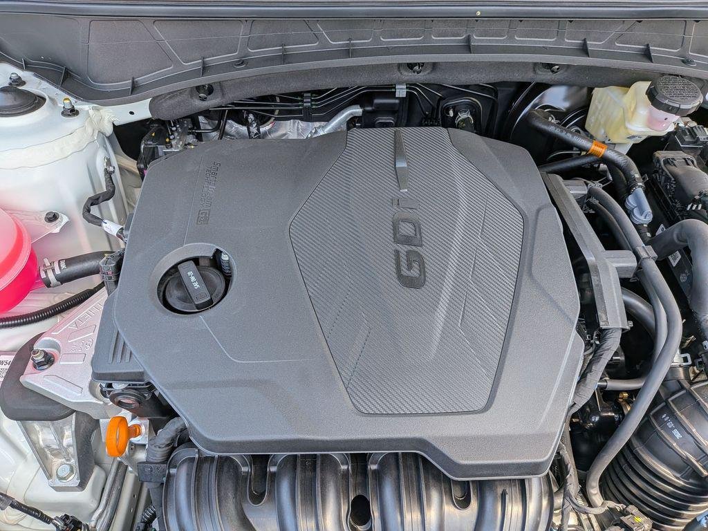 New 2026 White Hyundai SEL Plus FWD image 33