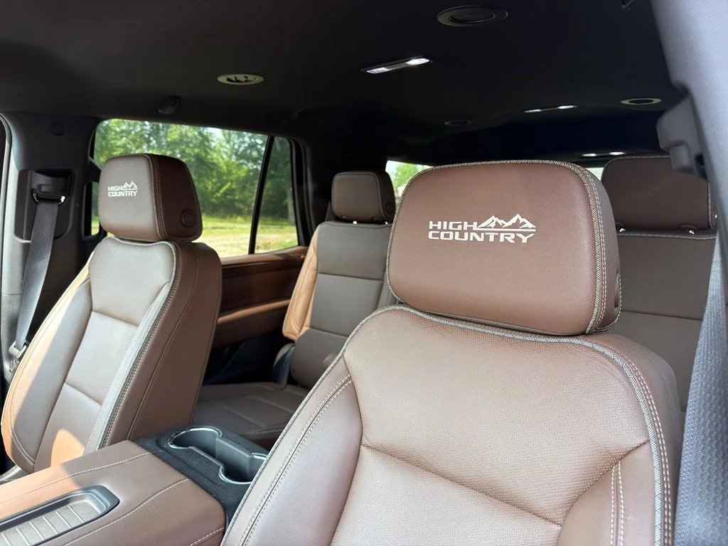 Used 2024 Blue Chevrolet High Country image 10