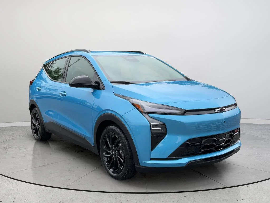 2027 Chevrolet Bolt EV RS Auto's photo
