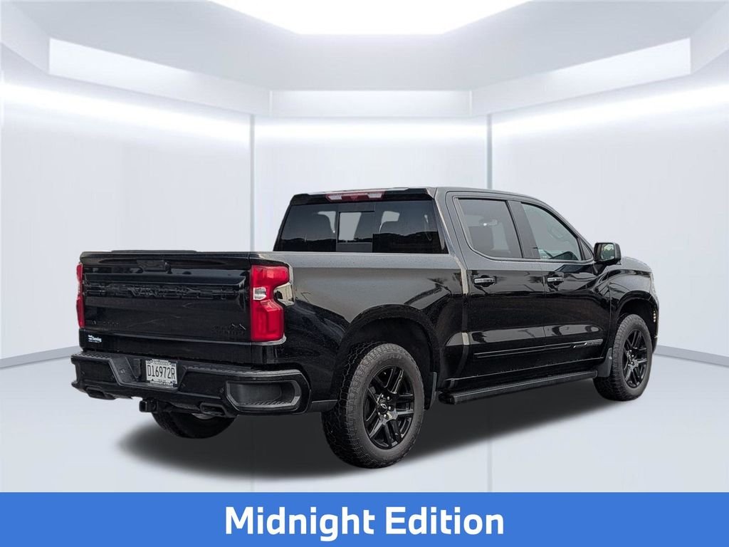 Used 2024 Black Chevrolet High Country image 6