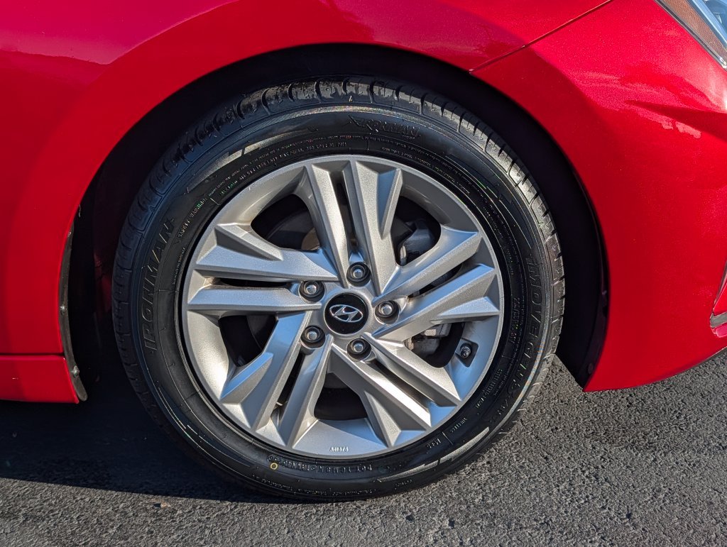 Used 2020 Red Hyundai Value Edition image 8