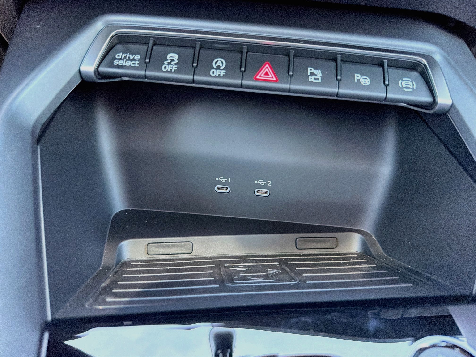 New 2026 Daytona Gray Pearl Effect Audi 4DR QTRO 2.0 TFSI image 29