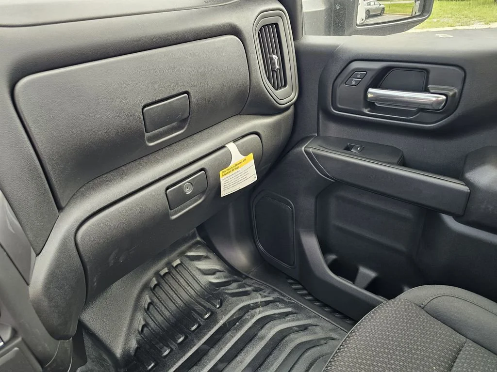 2025 GMC Sierra 2500HD Pro - Photo 27