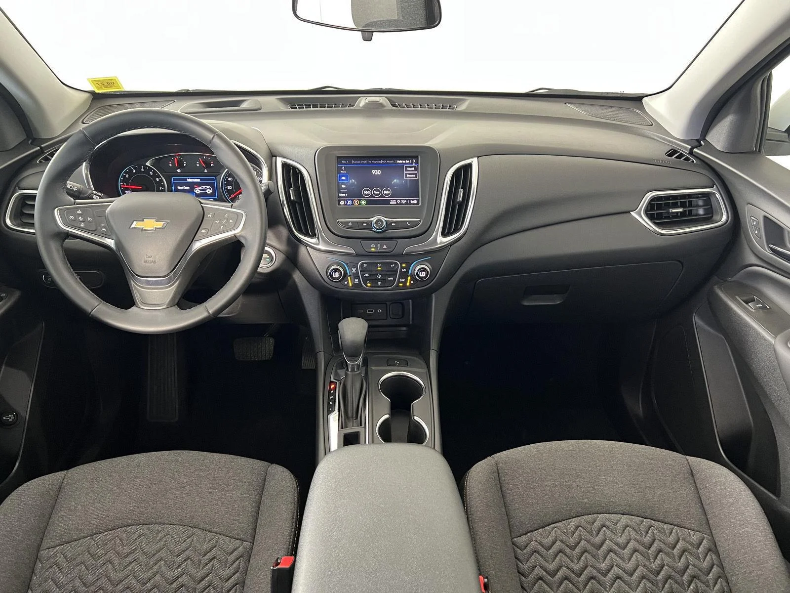 Used 2024 Summit White Chevrolet LT image 20