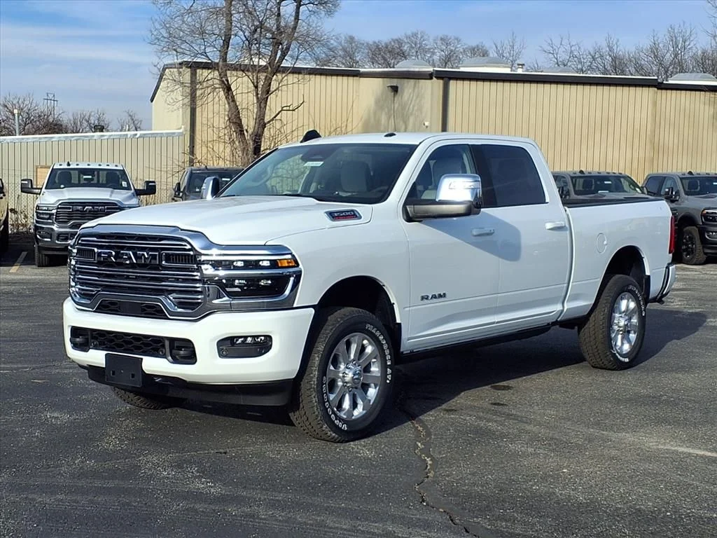 New 2026 Bright White Clear-Coat Exterior Paint RAM Laramie image 2