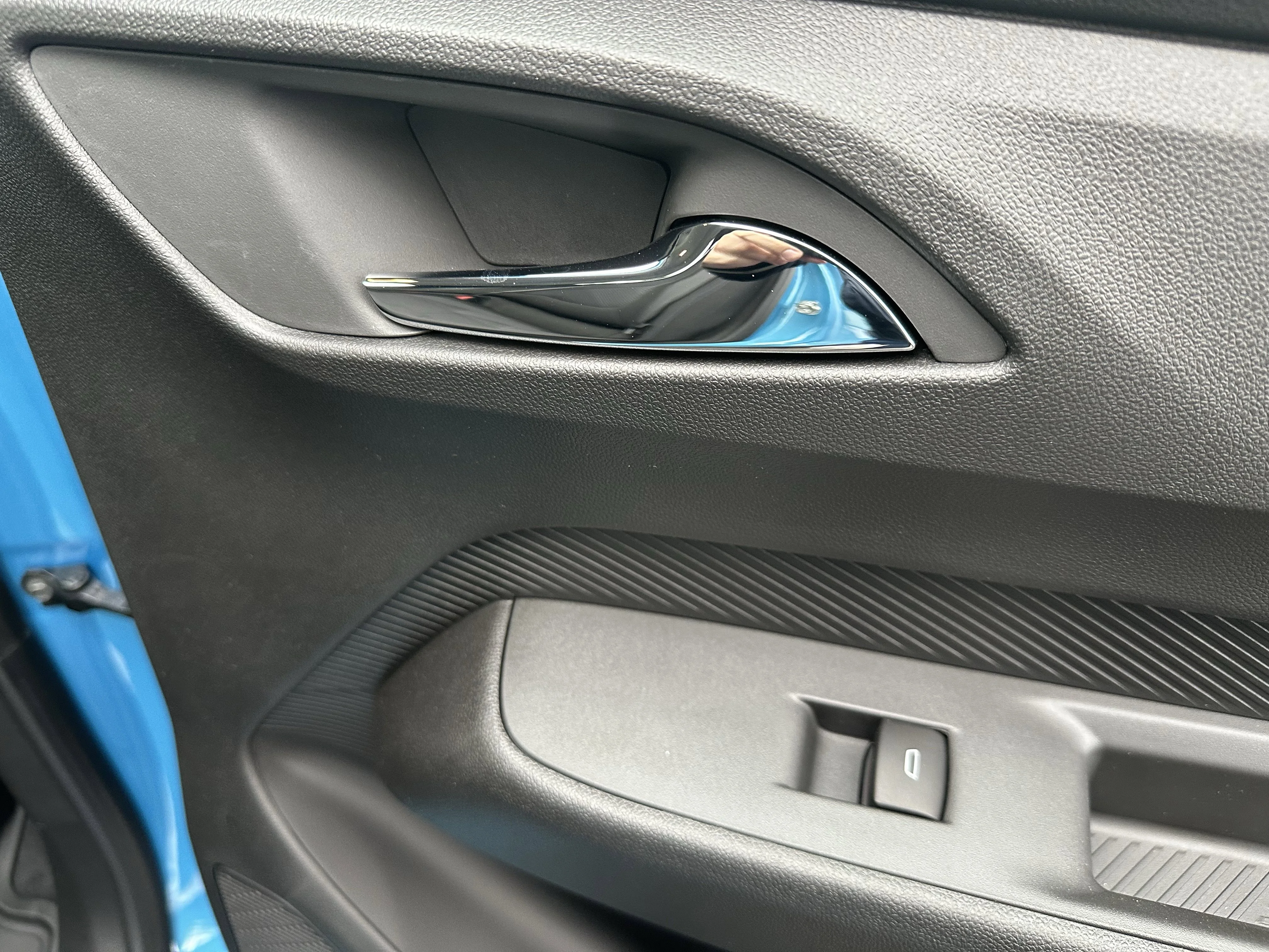 New 2027 Marina Blue Metallic Chevrolet LT image 40