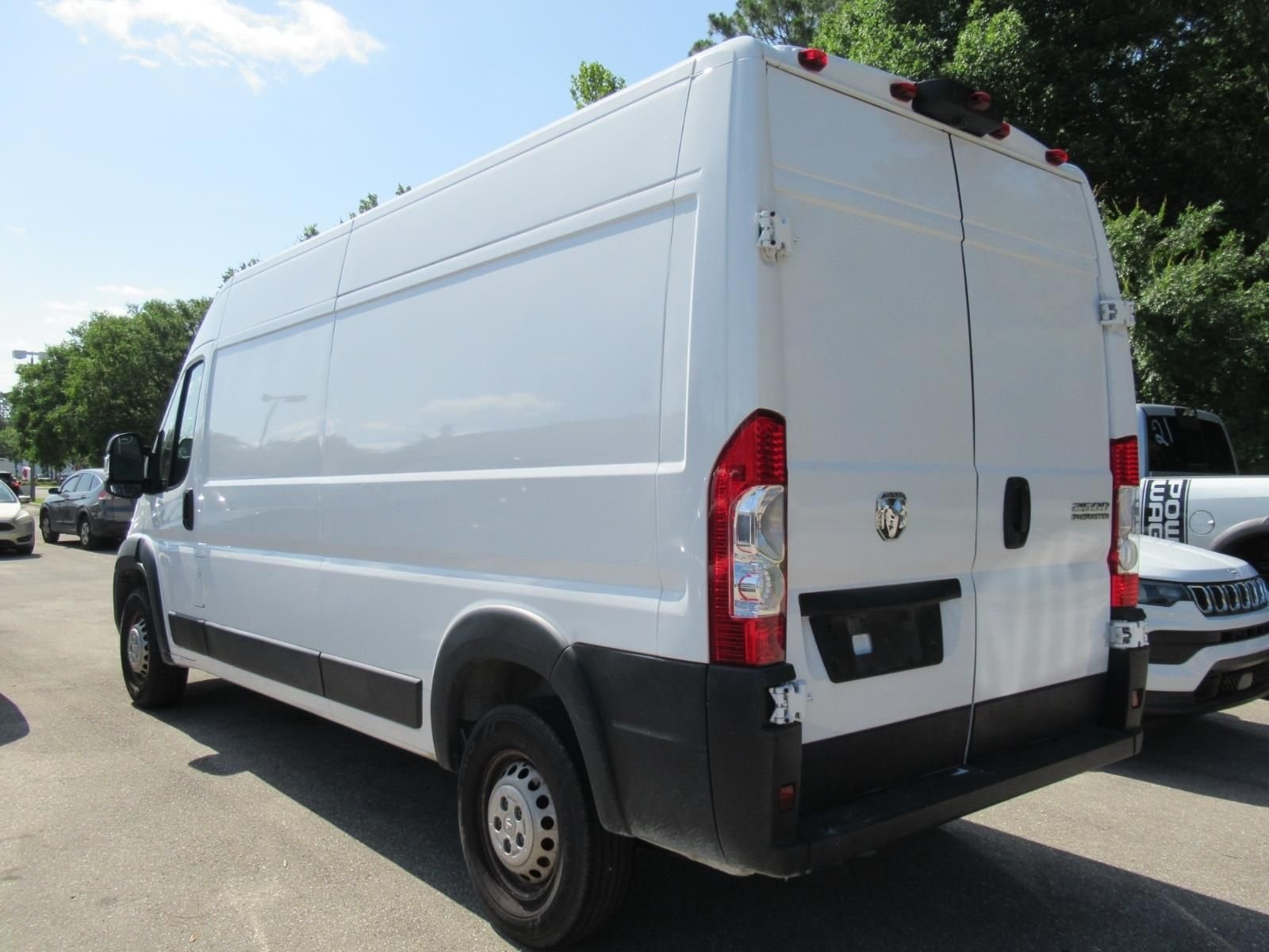 Used 2025 White Ram High Roof image 3