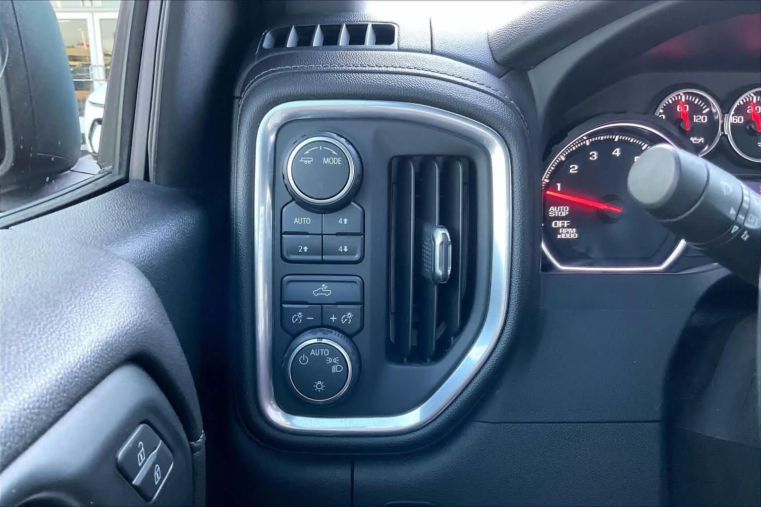 Used 2021 Black Chevrolet LT image 31
