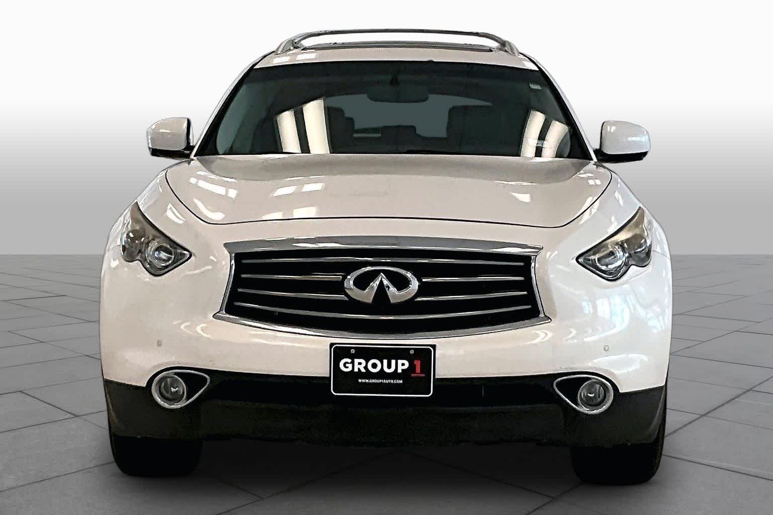Pre-Owned 2014 INFINITI QX70