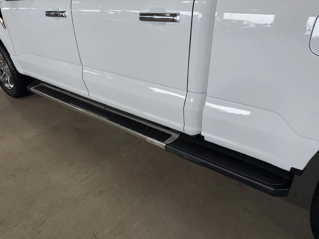 Used 2022 White Ford XLT image 38