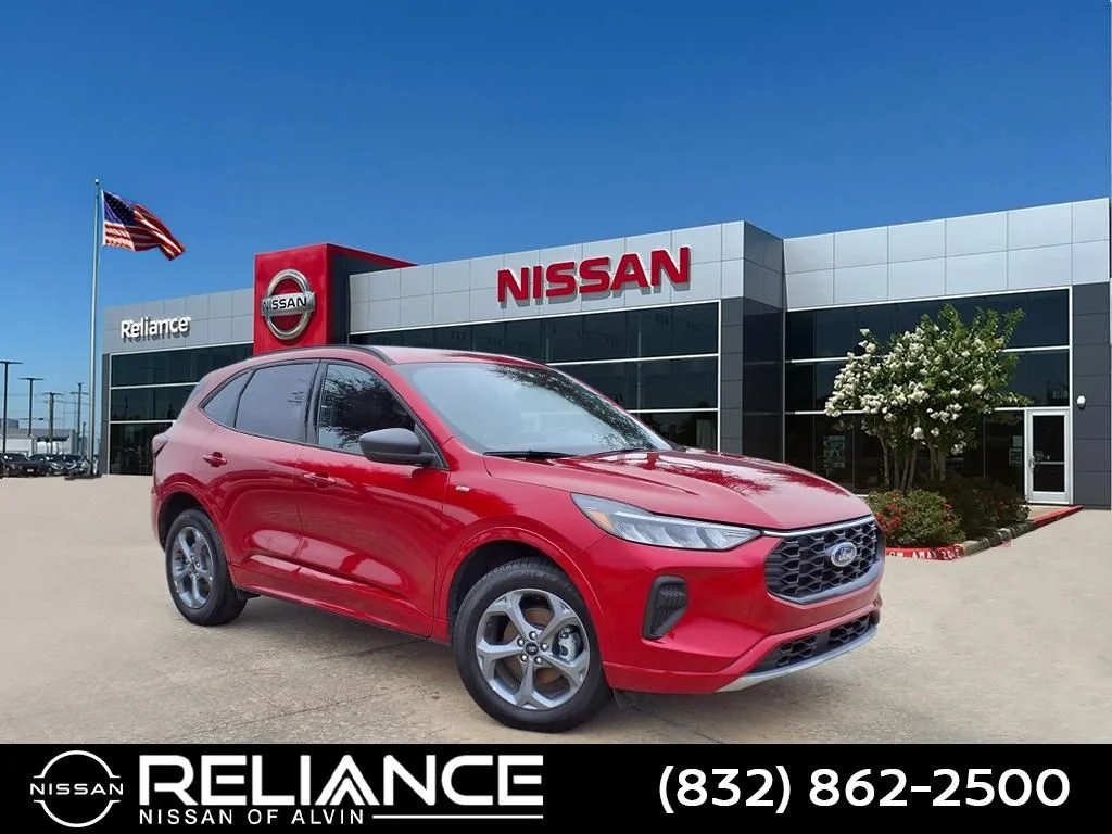 Used 2024 Red Ford ST-Line image 1