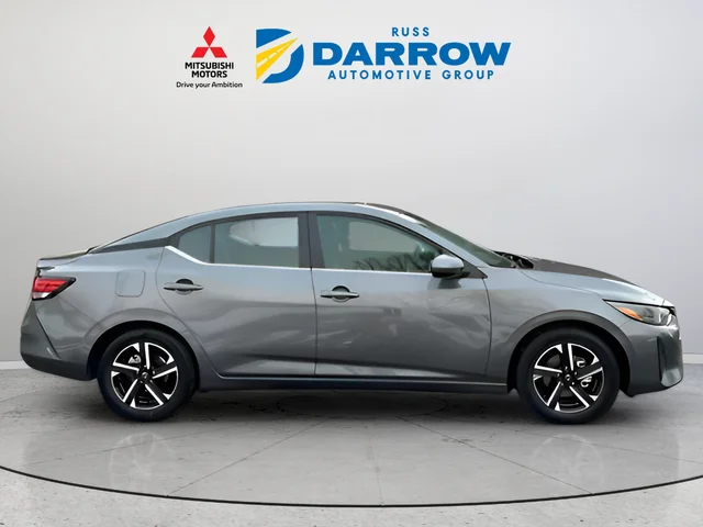 Used 2025 Gray Nissan SV image 6