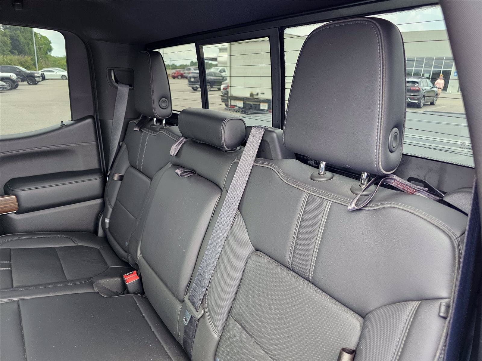 Used 2021 Northsky Blue Metallic Chevrolet High Country image 35