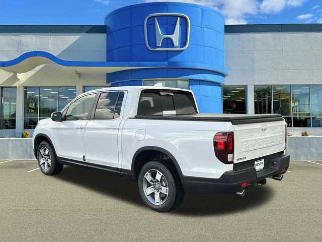 New 2026 White Honda RTL image 6