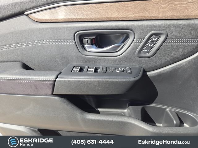 Certified Used 2026 Platinum White Pearl Honda AWD Elite image 24
