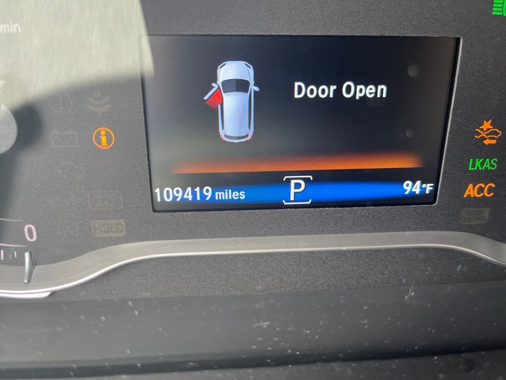 Used 2017 Modern Steel Metallic Honda Elite image 5
