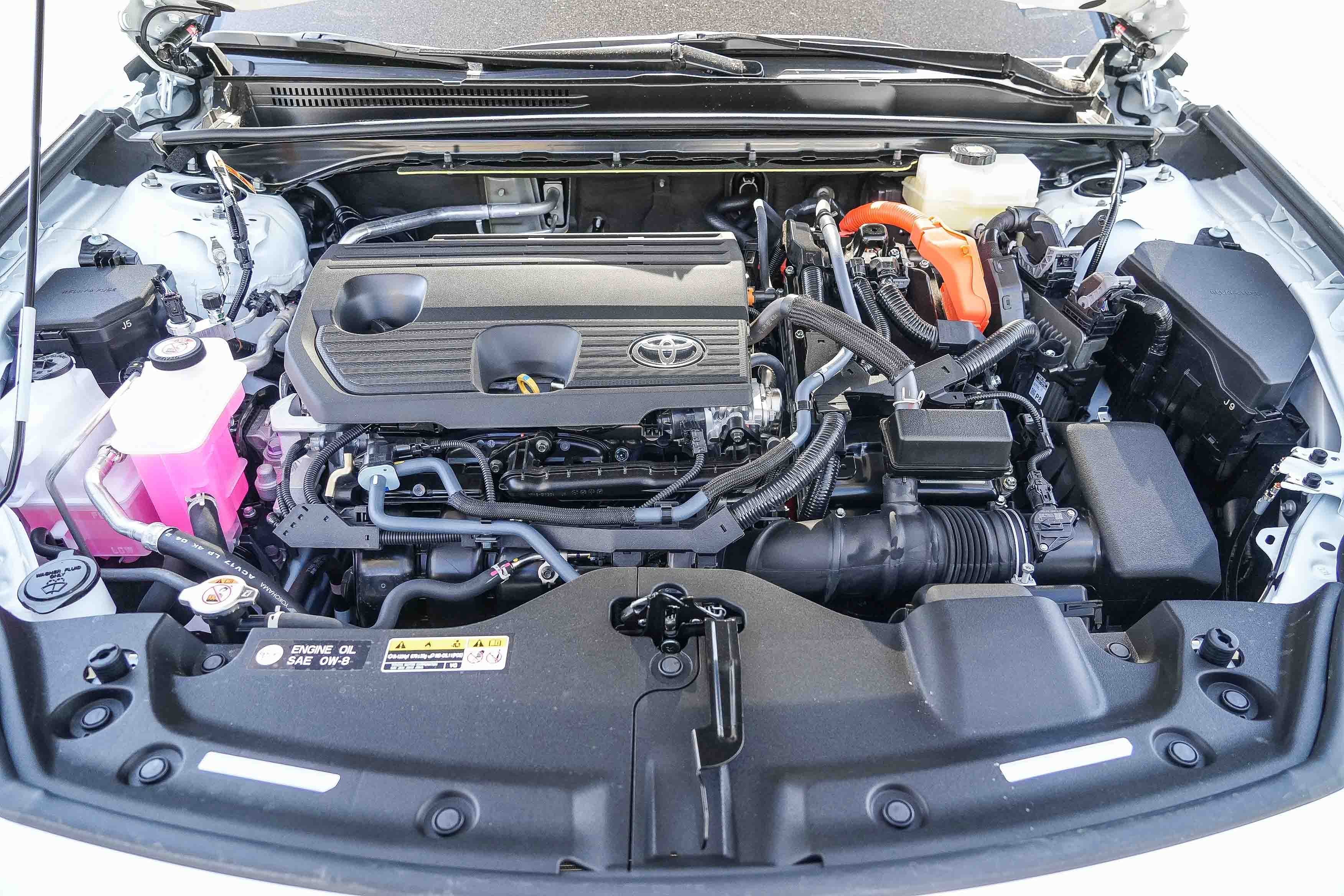 New 2026 Oxygen White <sup>1</sup> Toyota  Limited image 13