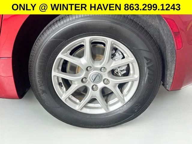 Used 2024 Red Chrysler Touring L image 31