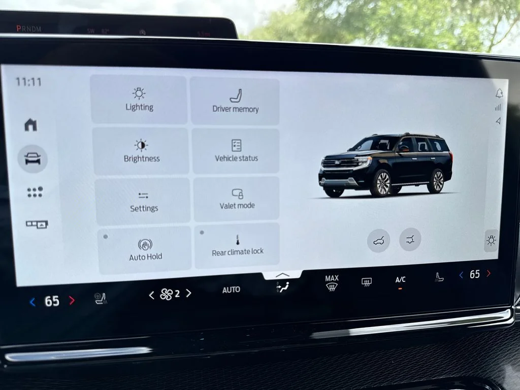 New 2027 Black Ford Platinum image 30
