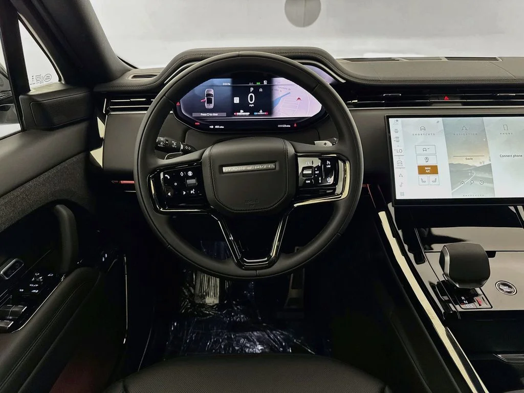 New 2026 Fuji White Land Rover Dynamic SE image 23