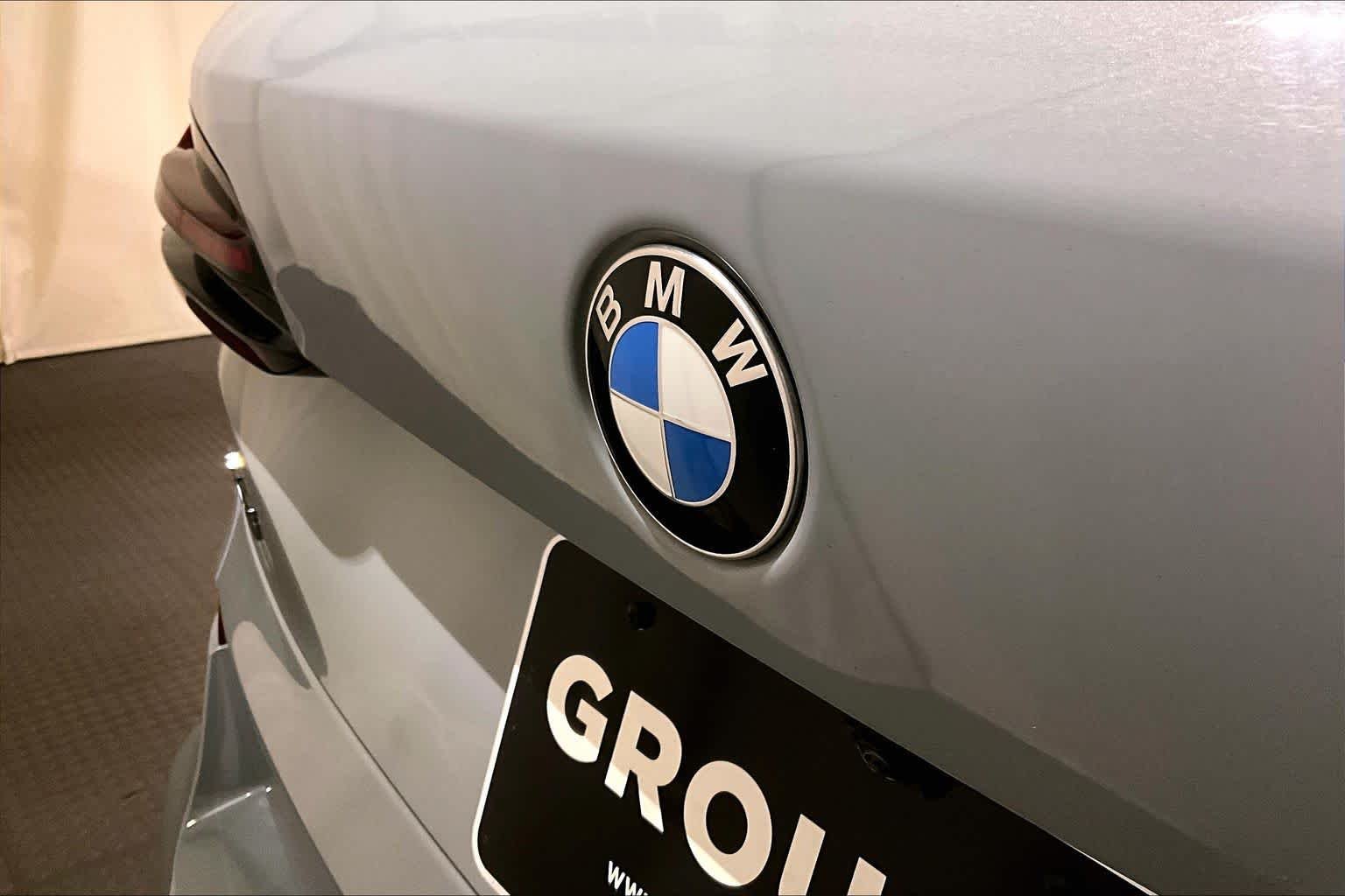 Certified Used 2024 Brooklyn Grey Metallic BMW xDrive40i image 32