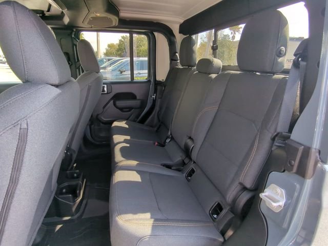 New 2026 Anvil Clear-Coat Exterior Paint Jeep Sport S image 15