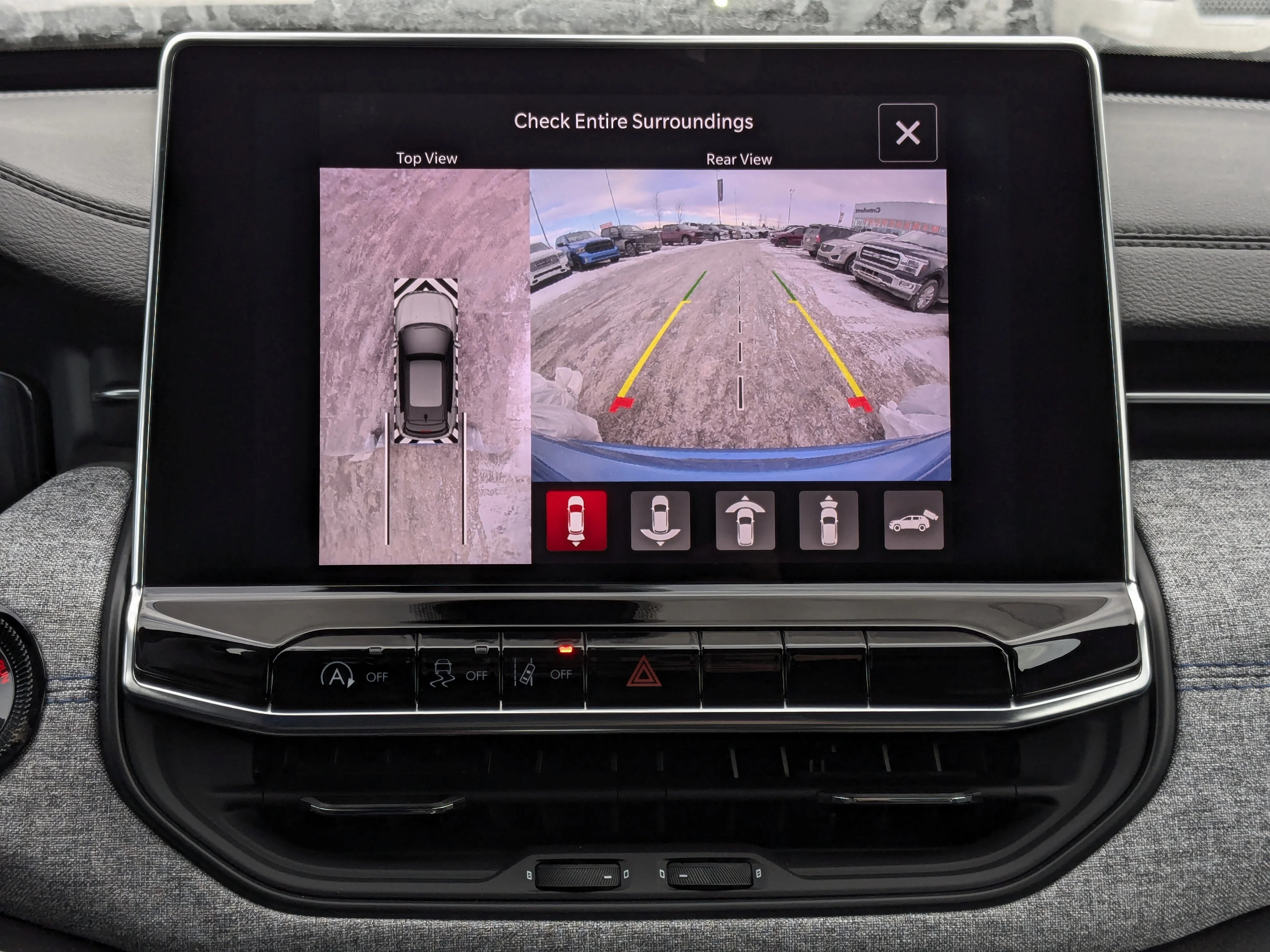 New 2025 Blue Jeep North - - 360 CAMERA SYSTEM - 10.1 INCH DISPLAY - ADAPTIVE CRUISE & TONS MORE! image 21