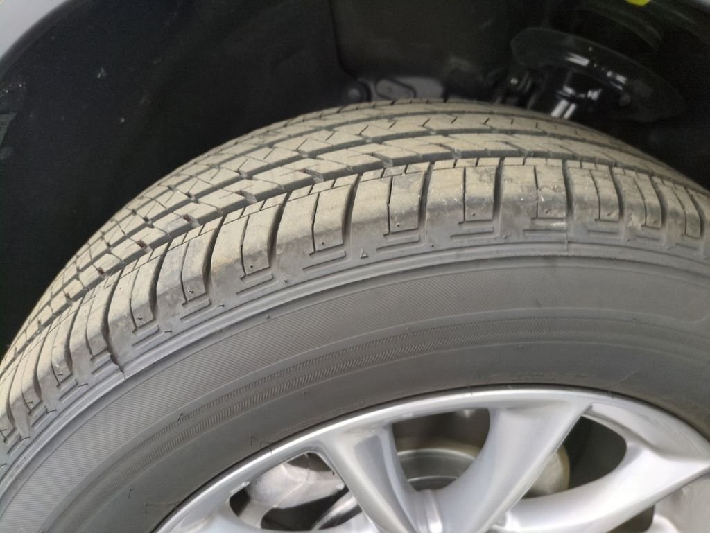 Used 2026  Honda EX image 27