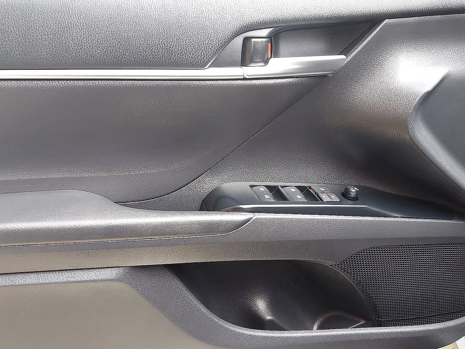 Used 2019 Blue Streak Metallic Toyota LE image 16