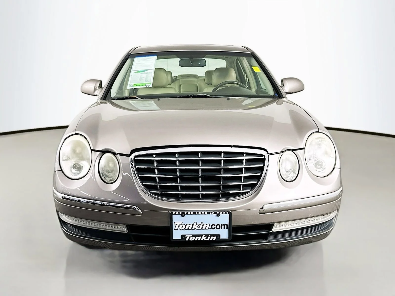 Used 2008 Kia Amanti Base with VIN KNALD125085158088 for sale in Portland, OR
