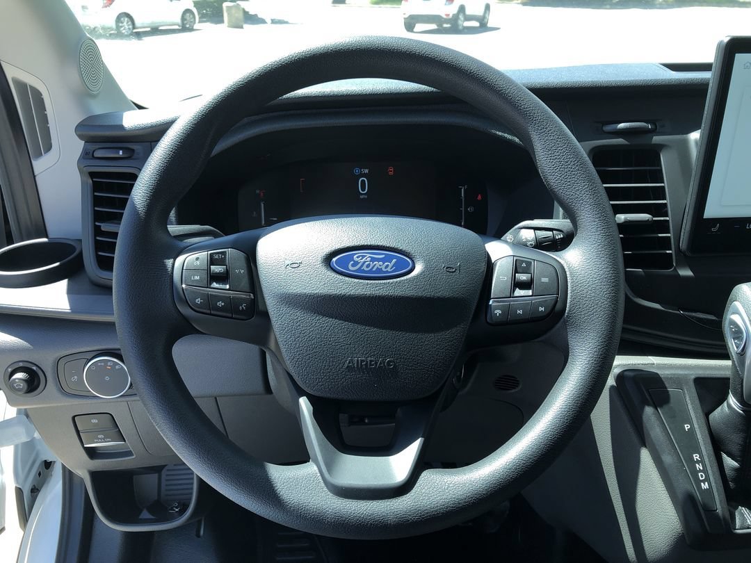 New 2027 Oxford White Ford  image 16