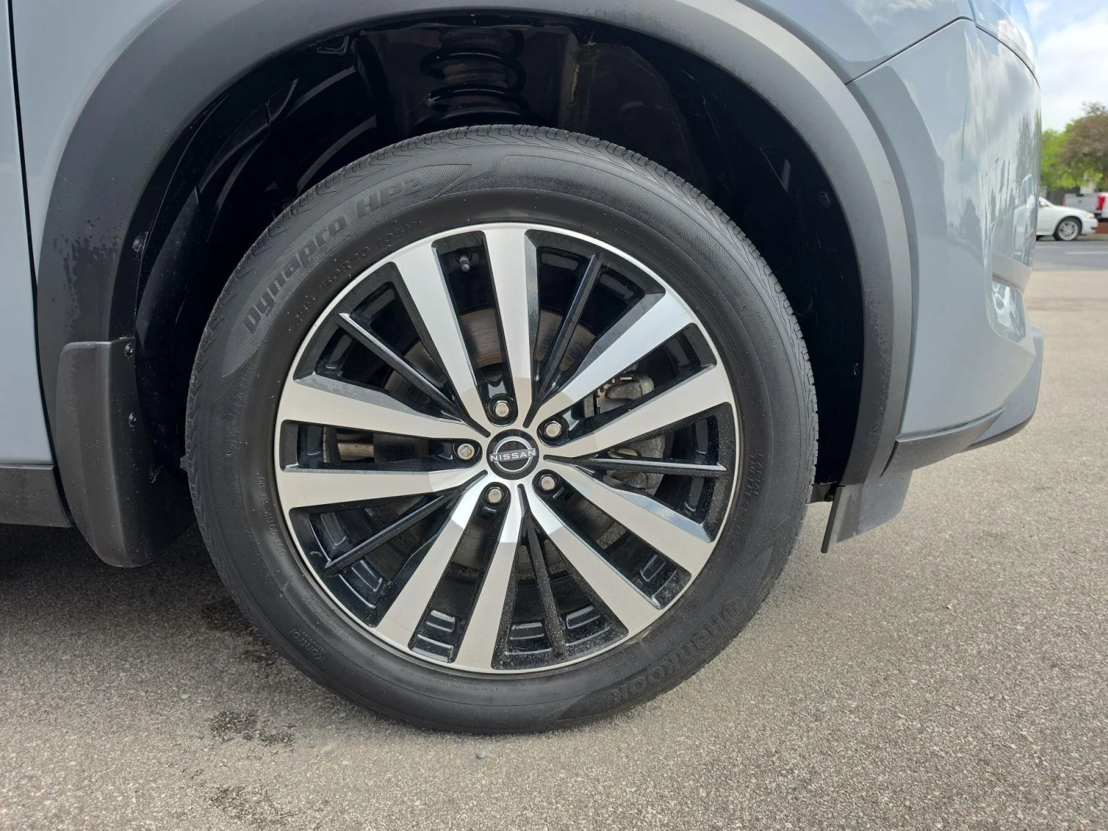 Used 2024 BLUE NISSAN PLATINUM 4WD image 33