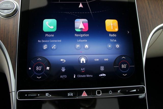2025 Mercedes-Benz C-Class Sedan C 300 - Photo 59
