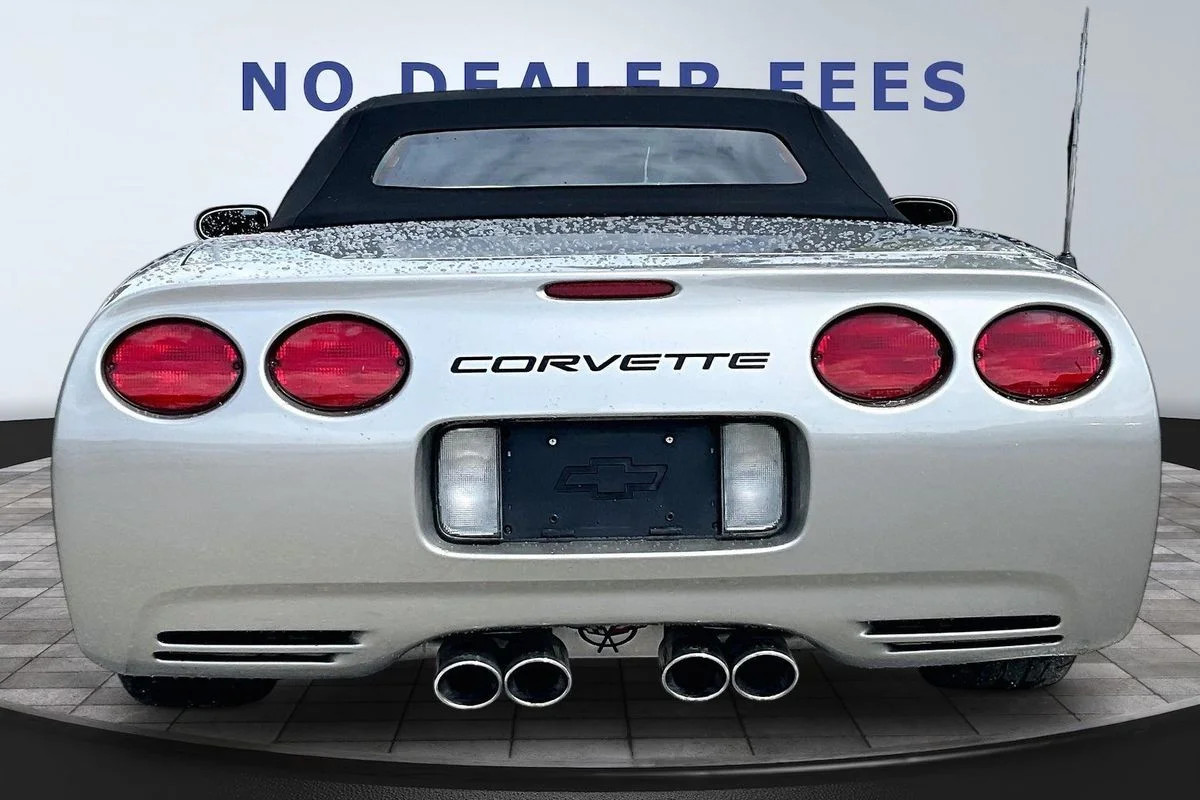 Used 2000  Chevrolet  image 5