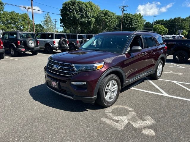 Used 2023 Red Ford XLT image 3